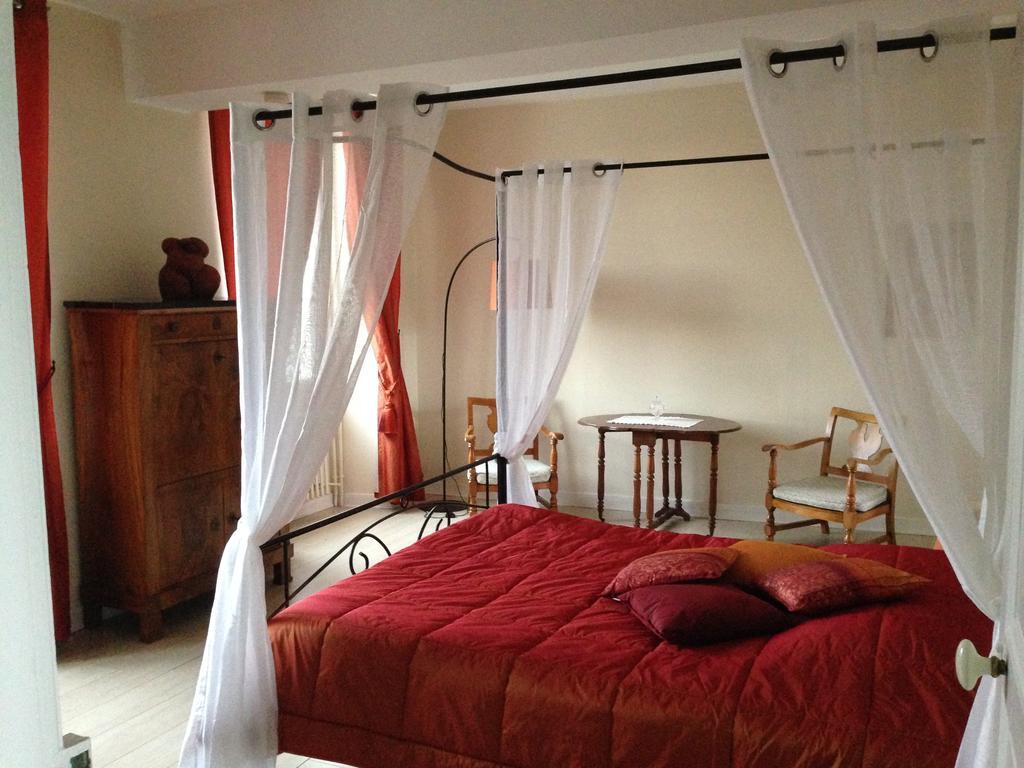 Comme A La Maison Bed and Breakfast Tours-sur-Marne Zewnętrze zdjęcie