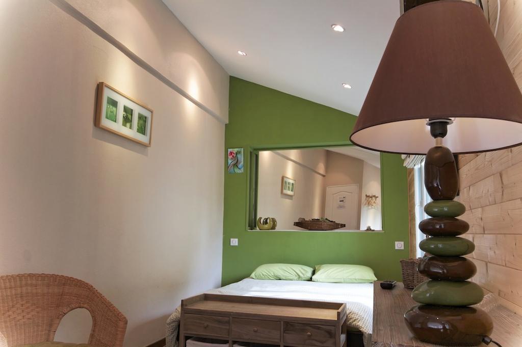 Comme A La Maison Bed and Breakfast Tours-sur-Marne Pokój zdjęcie